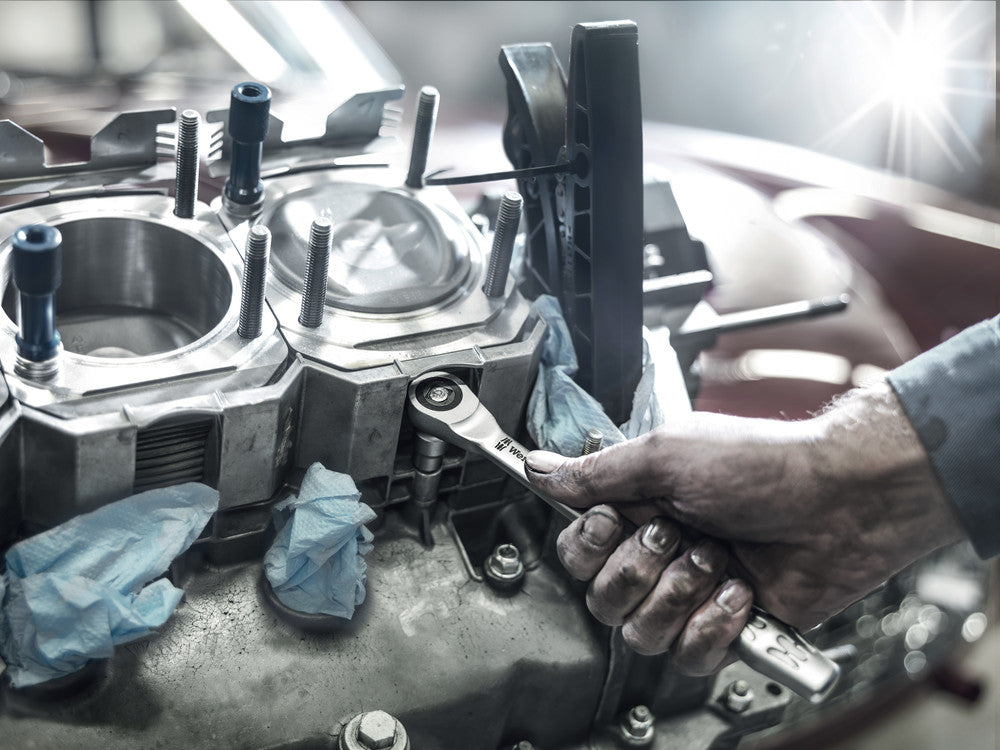 8100 SC 7 Zyklop Metal Ratchet Set with push-through square, 1/2" drive, metric